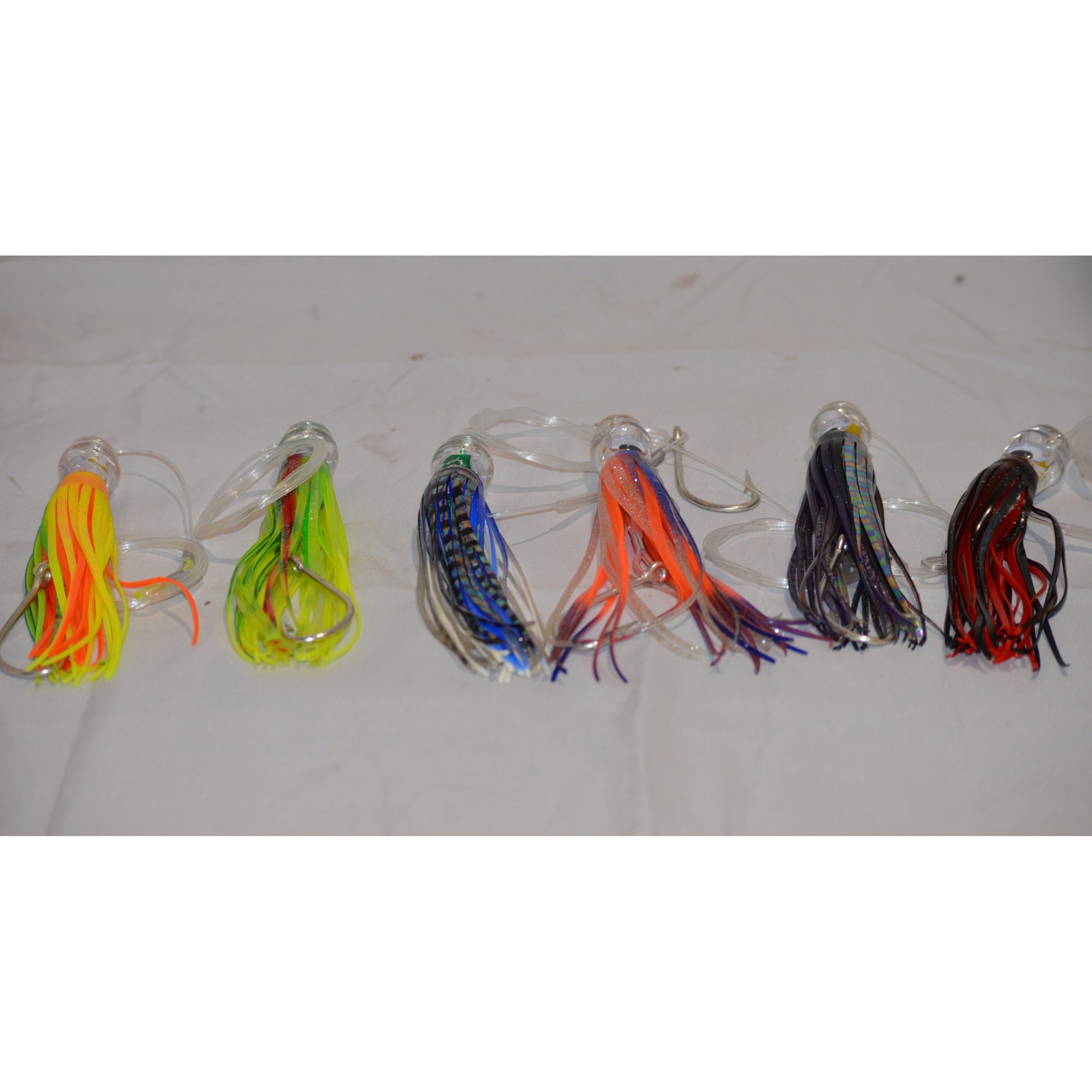 Skirted Trolling Lures Bag - X6 Pcs. With Rigged Line & Hook